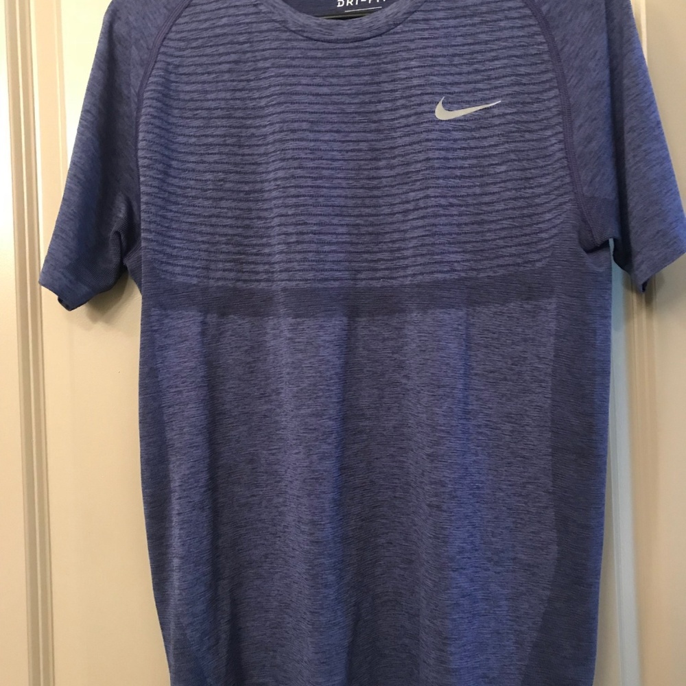 Nike Dri Knit Running Shirt Men's MED